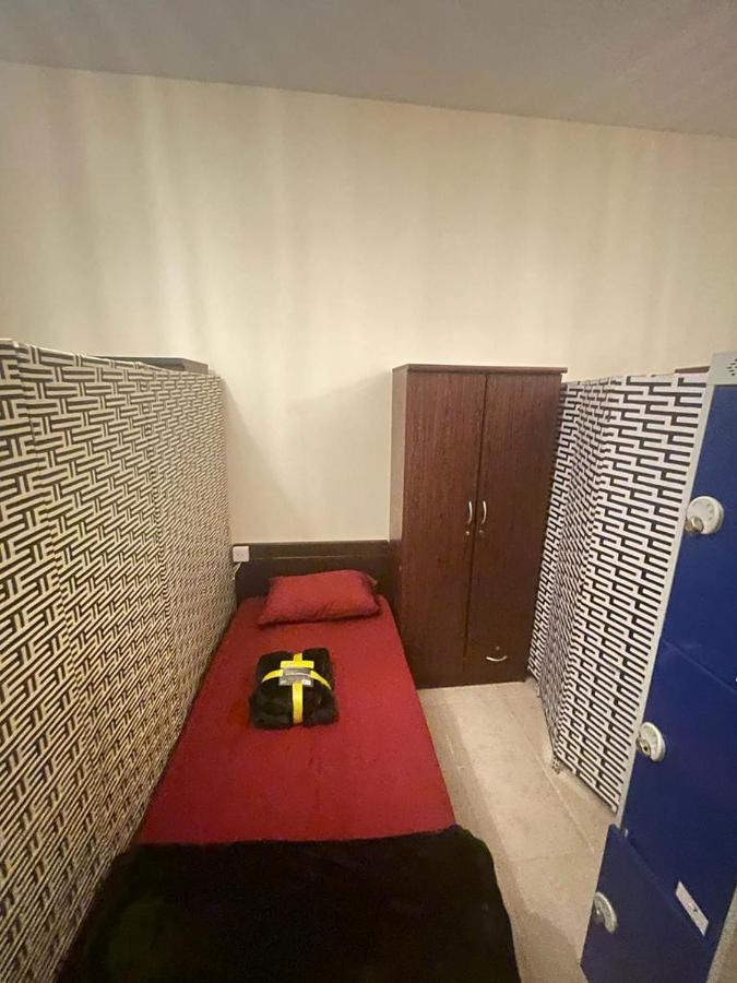 Dxb Backpackers Executive Hostel Dubai Exterior foto